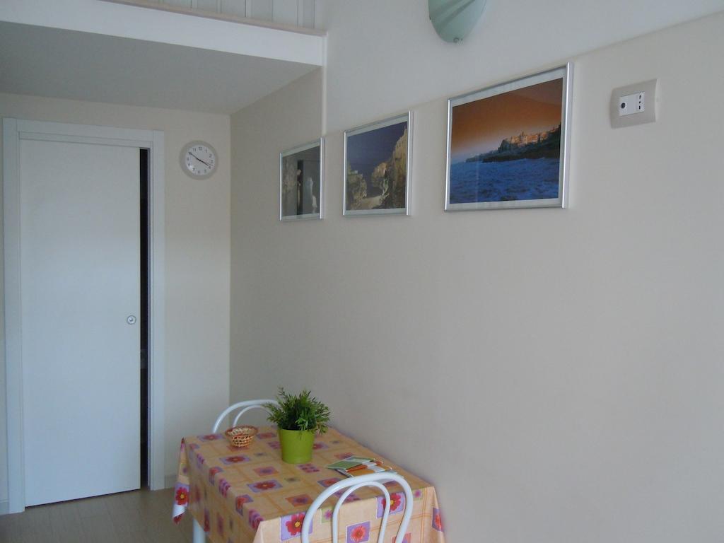 Welcome Holiday House Polignano a Mare Δωμάτιο φωτογραφία